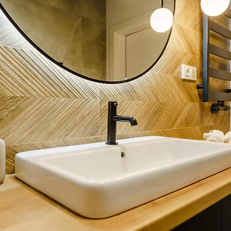 Lighthouse - Sauna & Fitness & Jacuzzi - Baltic Marina * קולובז'ג